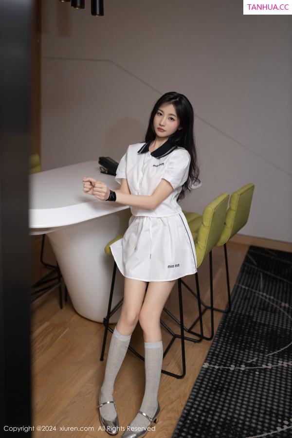   [XiuRen]高清写真图 2024.07.02 No.8793 鱼尾fish第8张图片
